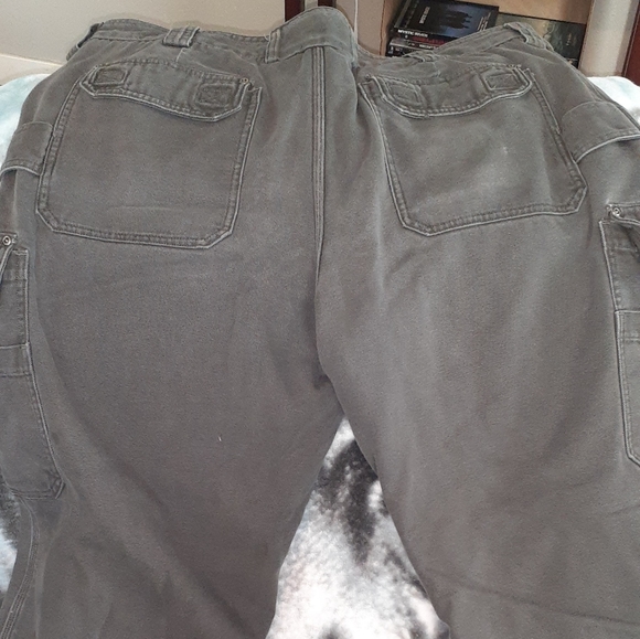 DULUTH'S - Picture 3 of 3